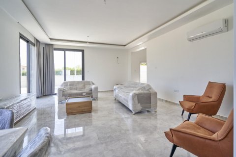 4+1 Villa  i Catalkoy, Girne,  Nr. 214616 - 11