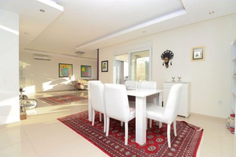 Продажа квартиры  в Каргыджаке, Аланье, Анталье, Турция 5 комн., 250м2, №94016 – фото 13