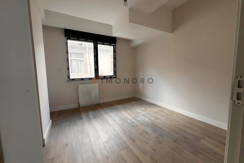 Продажа квартиры в Ускюдар, Стамбуле, Турция 4+1, 120м2, №237844 – фото 15