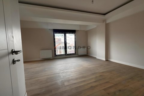Продажа квартиры в Ускюдар, Стамбуле, Турция 4+1, 120м2, №237844 – фото 13