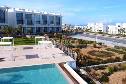 2+1 Apartment in Girne, Northern Cyprus No. 224797