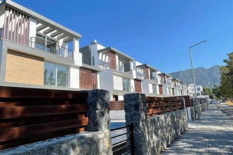 Продажа виллы  в Северном Кипре 4 комн., 265м2, №227899 – фото 3