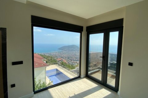 Villa for sale in Bektas, Alanya, Antalya, Turkey, 3 bedrooms, 410.0m2, No. 213837 – photo 2