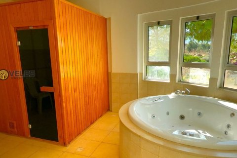2+1 Apartment  in Bahceli, Girne, Northern Cyprus No. 213975