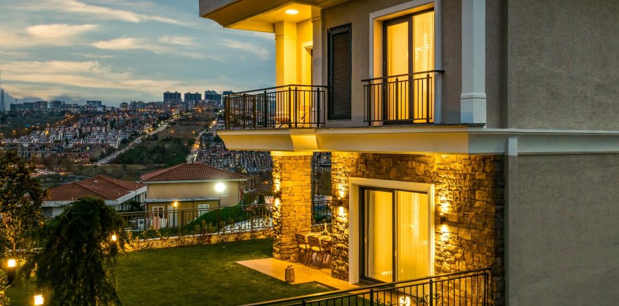 5+1 Villa in Istanbul, Türkei Nr. 223110