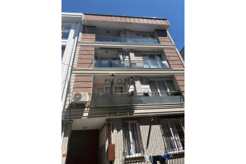 2+1 Leilighet  i Beyoglu, Istanbul, Tyrkia Nr. 226454