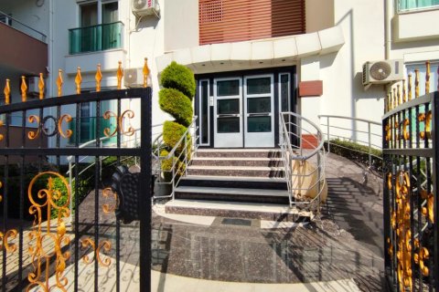 Lägenhet  i Mahmutlar, Antalya, Turkiet Nr. 221504 - 9