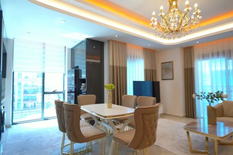 2+1 Apartment  in Mahmutlar, Antalya, Turkey No. 228693