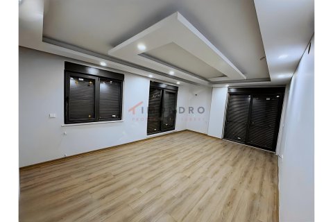 Продажа квартиры  в Кепезе, Анталье, Турция 5+1, 250м2, №221079 – фото 2