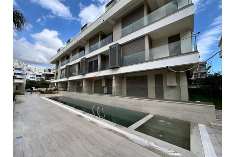 Daire  1+1  Konyaaltı, Antalya, Türkiye №221082