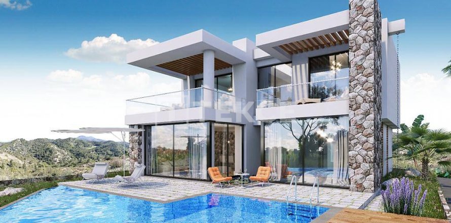 4+1 Villa in Girne, Northern Cyprus No. 44586