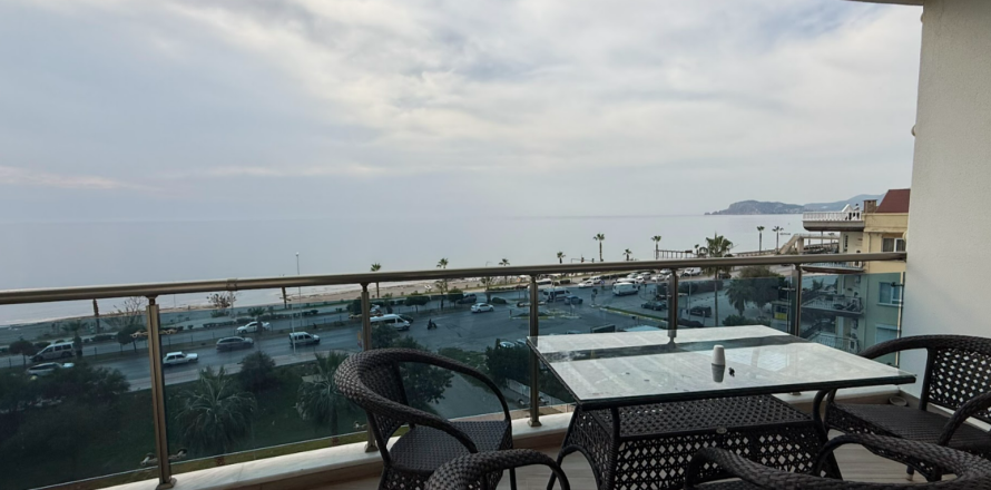 Daire 1+1 Mahmutlar, Antalya, Türkiye №219808