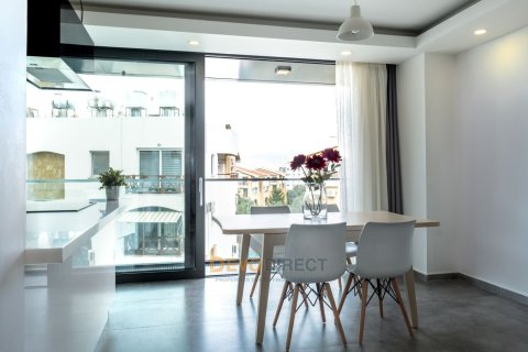 2+1 Lägenhet  i Girne,  Nr. 226071