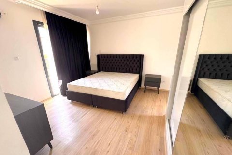 Аренда виллы  в Караогланоглу, Гирне, Северный Кипр 3+1, 350м2, №213853 – фото 14