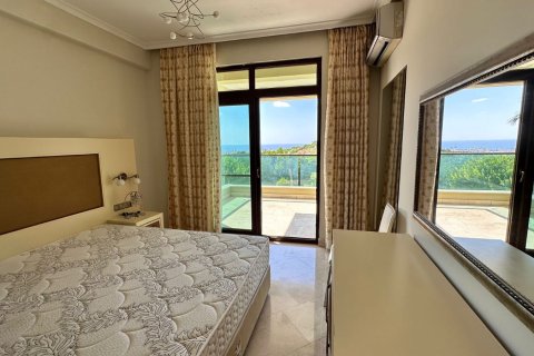Villa for sale  in Alanya, Antalya, Turkey, 3 bedrooms, 220m2, No. 216886 – photo 27