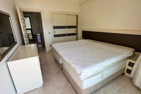 Villa for sale  in Alanya, Antalya, Turkey, 3 bedrooms, 220m2, No. 216886 – photo 2