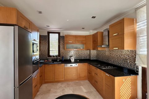 Villa for sale  in Alanya, Antalya, Turkey, 3 bedrooms, 220m2, No. 216886 – photo 14