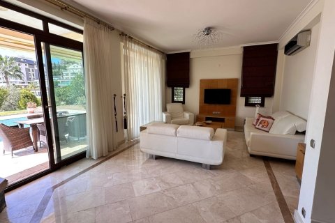 Villa for sale  in Alanya, Antalya, Turkey, 3 bedrooms, 220m2, No. 216886 – photo 13
