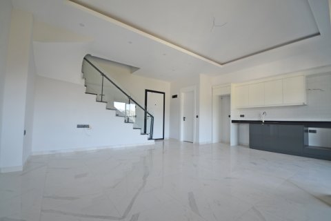 2+1 Wohnung  in Alanya, Antalya, Türkei Nr. 216882 - 4