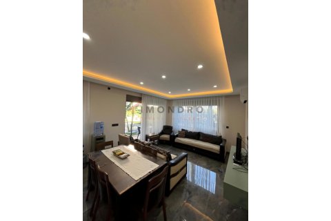 آپارتمان در  Belek ، ترکیه 1 خوابه ، 77 متر مربع.  شماره 212290 - 12