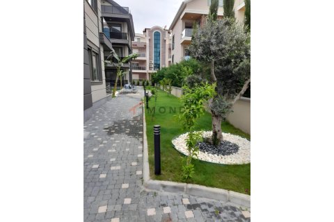 آپارتمان در  Belek ، ترکیه 1 خوابه ، 77 متر مربع.  شماره 212290 - 9