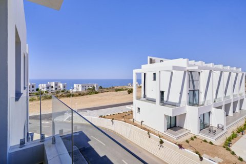 2+1 Lägenhet i Esentepe, Girne, Nr. 214596 - 9