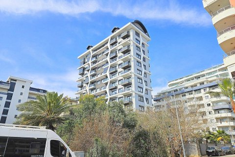 Daire  1+0  Mahmutlar, Antalya, Türkiye №225409