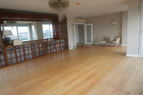 5+1 Wohnung in Kadikoy, Istanbul, Türkei Nr. 226628 - 4