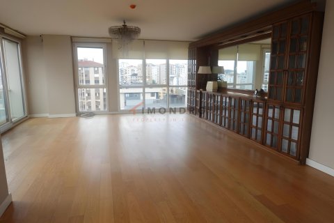 5+1 Wohnung in Kadikoy, Istanbul, Türkei Nr. 226628 - 2