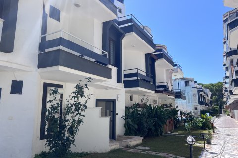3+1 Villa  i Serik, Antalya, Tyrkiet Nr. 237921