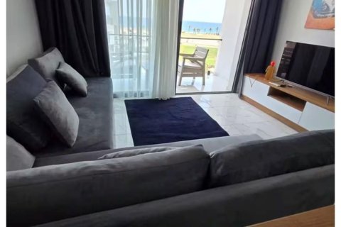 1+1 Apartment  in Iskele, Northern Cyprus No. 237918