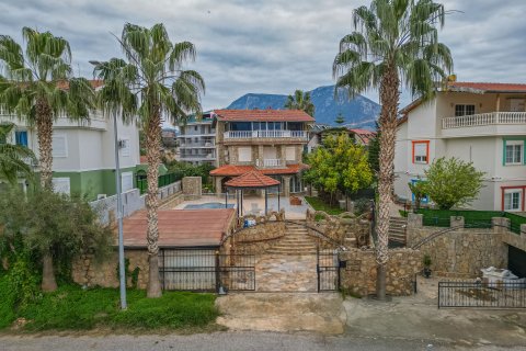 7+2 Villa in Oba, Antalya, Turkey No. 217883