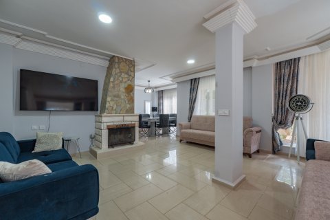 7+2 Villa in Oba, Antalya, Türkei Nr. 217883 - 4