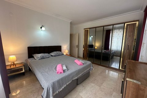 3+1 Villa  in Mahmutlar, Antalya, Türkei Nr. 217879 - 5