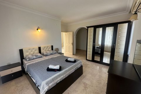 3+1 Villa  in Mahmutlar, Antalya, Türkei Nr. 217879 - 7