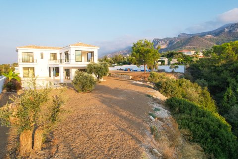 4+2 Villa i Bellapais, Girne, Nr. 213956 - 7