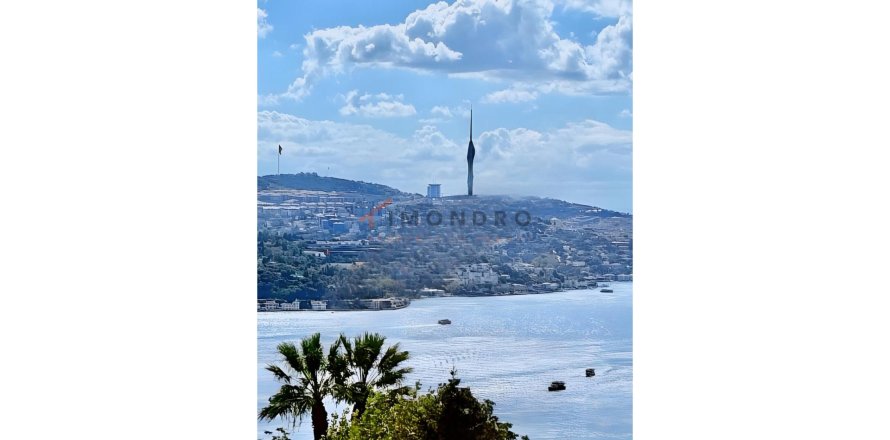 آپارتمان در Besiktas،  Istanbul ، ترکیه 3 خوابه ، 180 متر مربع.  شماره 225210