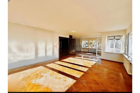 آپارتمان در Besiktas،  Istanbul ، ترکیه 3 خوابه ، 180 متر مربع.  شماره 225210 - 6