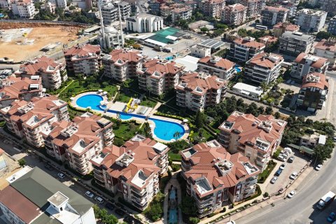 2+1 Lägenhet i Oba, Antalya, Turkiet Nr. 224502 - 2