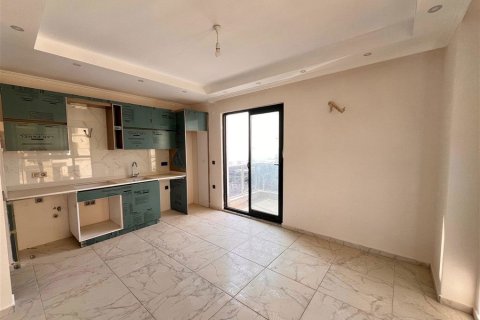 2+1 Leilighet  i Mahmutlar, Antalya, Tyrkia Nr. 217645 - 3