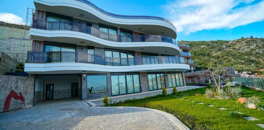 Villa in Alanya, Antalya, Turkey No. 222983