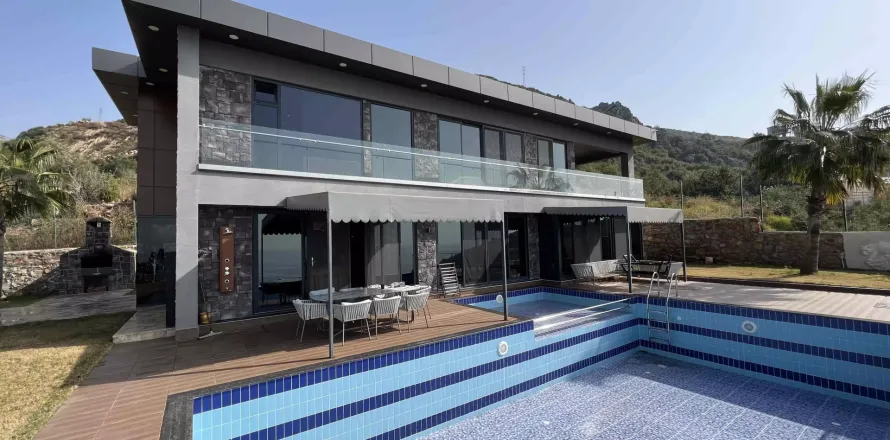 Villa in Alanya, Antalya, Türkei Nr. 222982