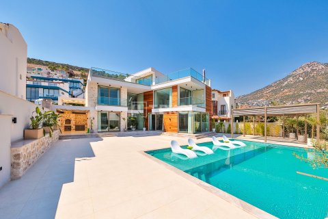 5+1 Villa  i Kas, Antalya, Turkiet Nr. 222232