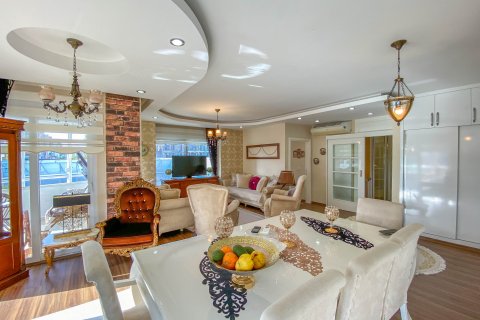 3+1 Lägenhet  i Kestel, Antalya, Turkiet Nr. 218226 - 2
