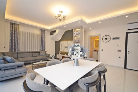 2+1 Apartment  in Alanya, Antalya, Turkey No. 216675