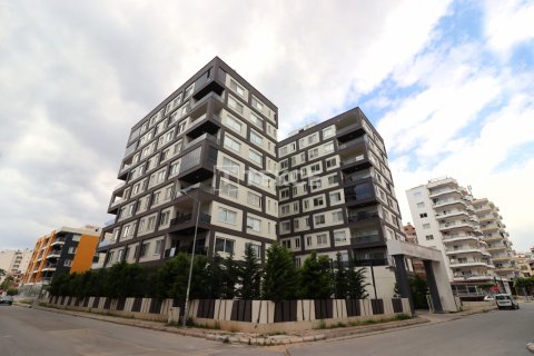 3+1 Apartment  in Erdemli, Mersin, Turkey No. 98073