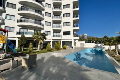 2+1 Lejlighed i Mahmutlar, Antalya, Tyrkiet Nr. 225811 - 2