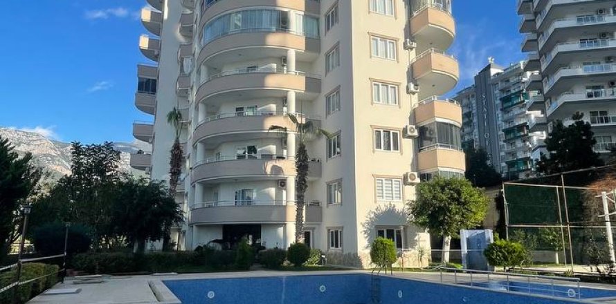 2+1 Leilighet i Mahmutlar, Antalya, Tyrkia Nr. 225812