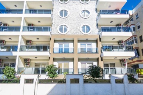 3+1 Apartment  in Alanya, Antalya, Turkey No. 215593