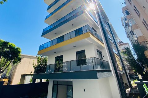 3+1 Apartment  in Alanya, Antalya, Turkey No. 215586